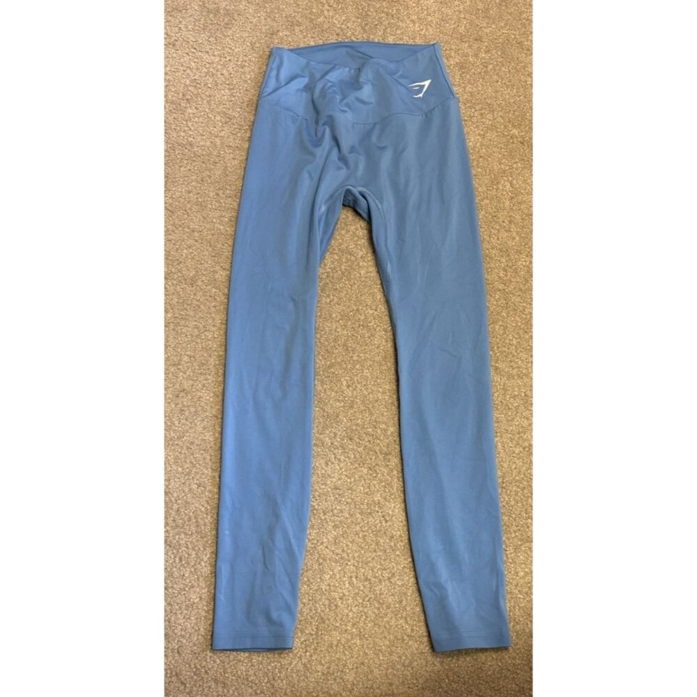 Gymshark Women's Blue Compression Leggings 25” Inseam Size Small